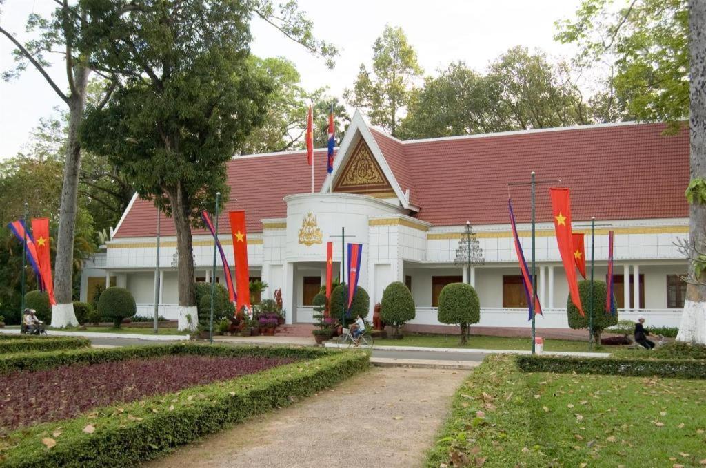 Happy Zone Hostel Siem Reap Buitenkant foto