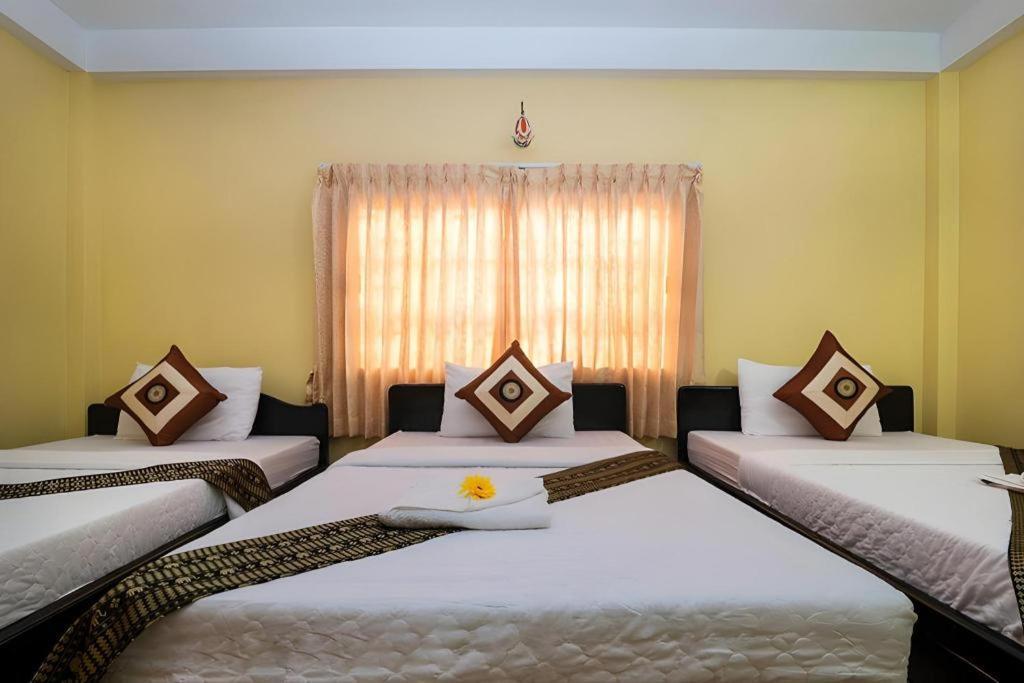 Happy Zone Hostel Siem Reap Buitenkant foto