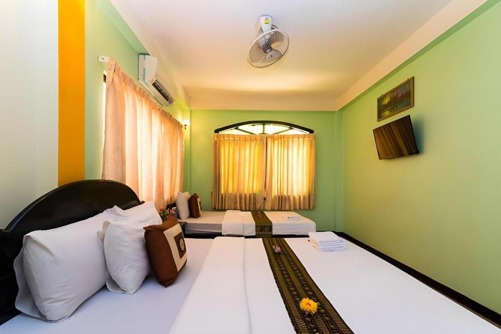 Happy Zone Hostel Siem Reap Buitenkant foto