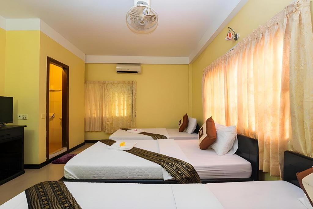 Happy Zone Hostel Siem Reap Buitenkant foto