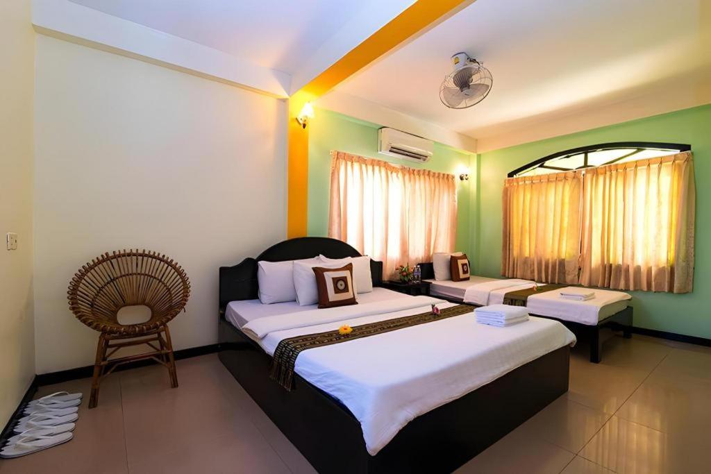 Happy Zone Hostel Siem Reap Buitenkant foto
