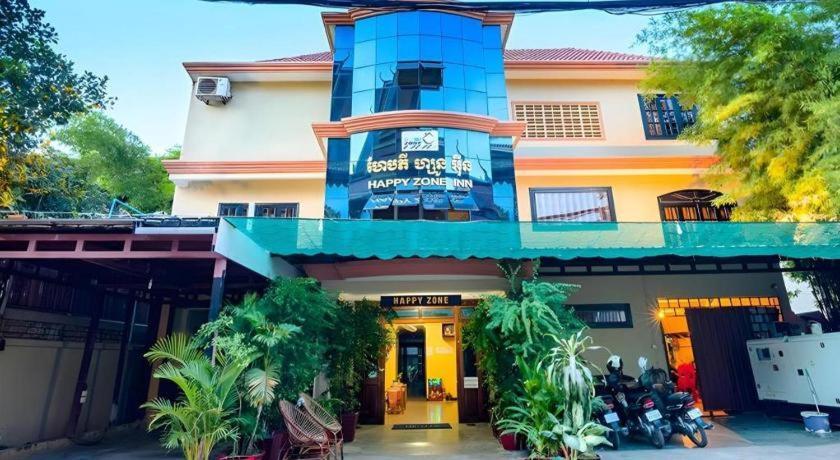Happy Zone Hostel Siem Reap Buitenkant foto
